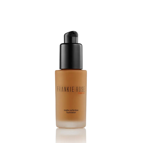 Frankie Rose Matte Perfection Foundation / LATTE
