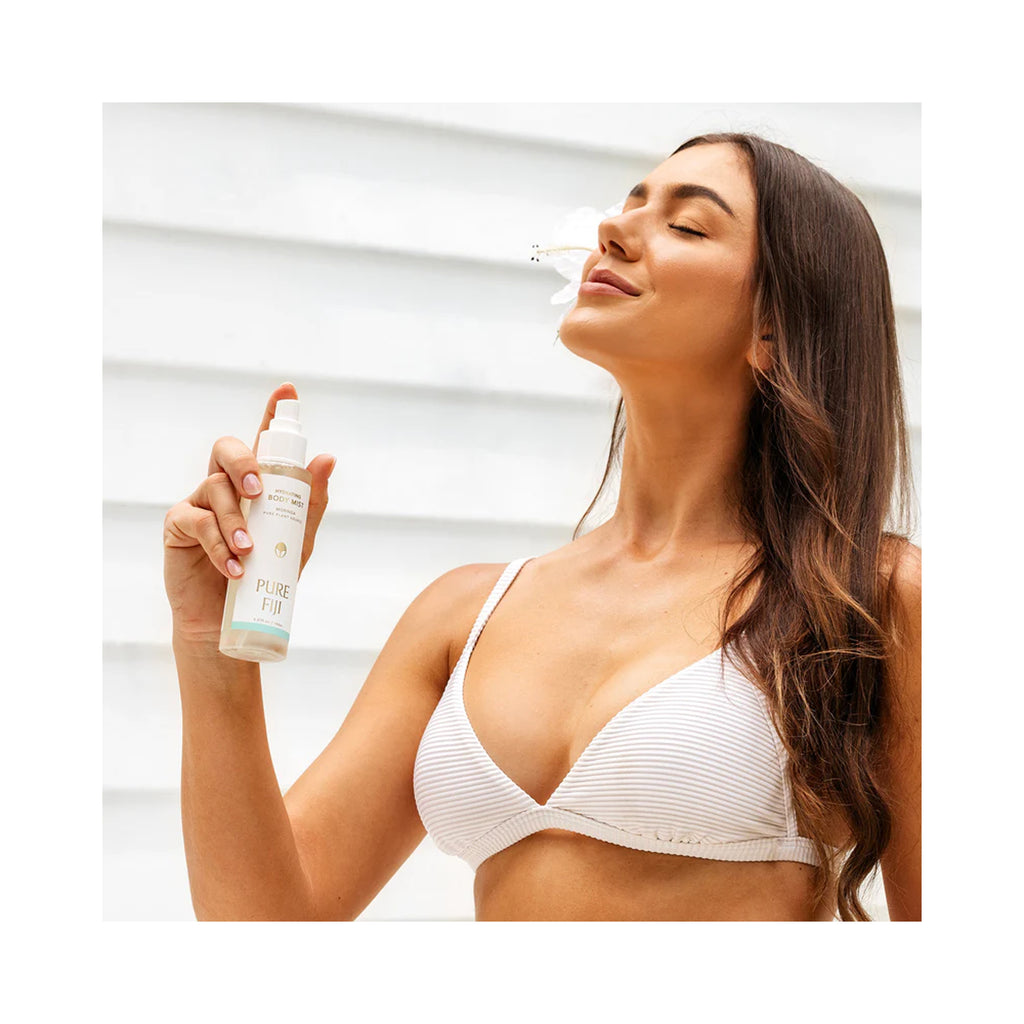 Pure Fiji Hydrating Body Mist / Coconut thumbnail 4