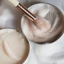 Cinema Secrets All Natural Brush Soap / 100GM