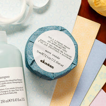 Davines This is a Forming Pomade / 2.7OZ