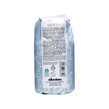 Davines This is a Texturizing Dust