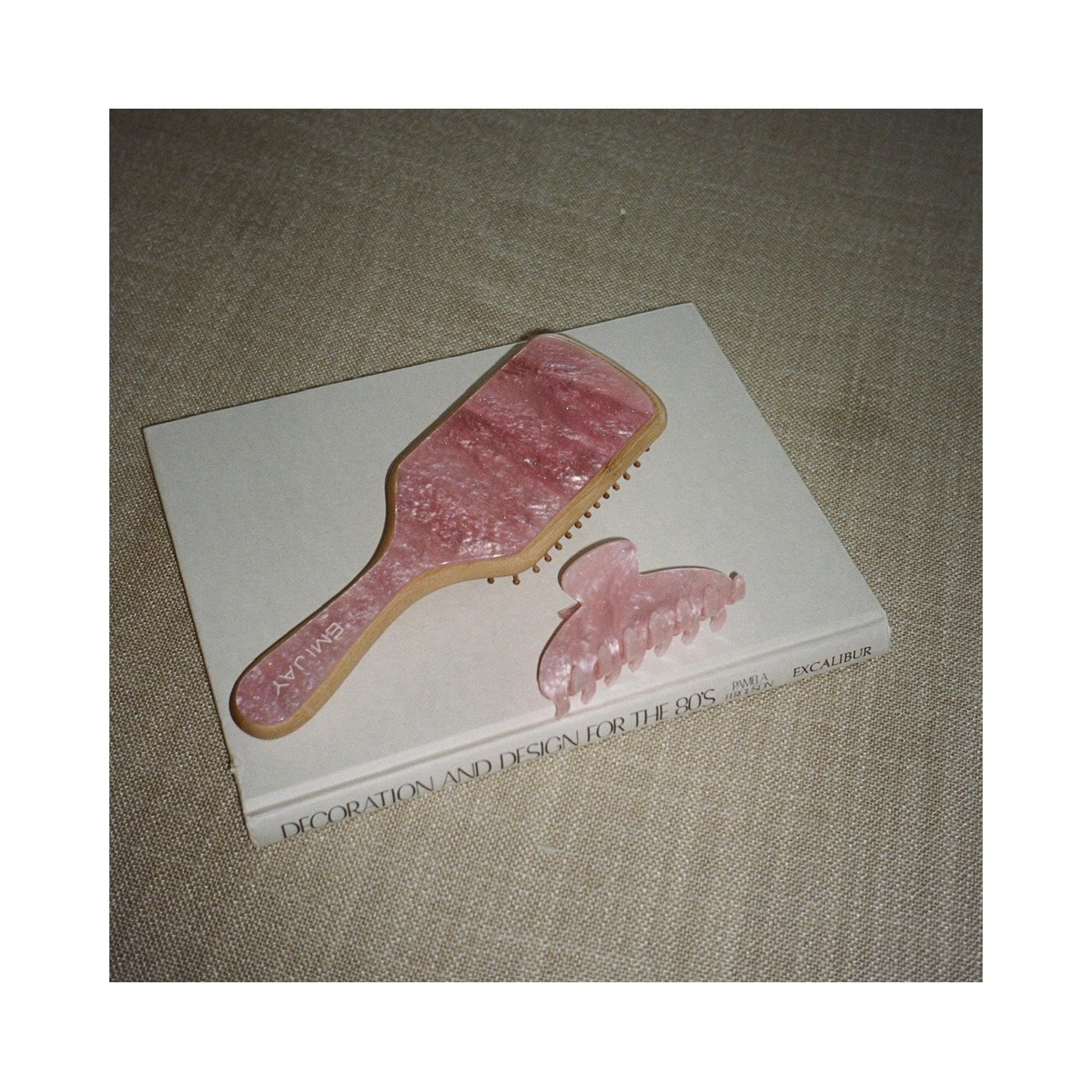 Emi Jay Bamboo Paddle Brush / Pink Sugar