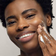 Fresh Soy Face Cleanser 5oz / 5OZ