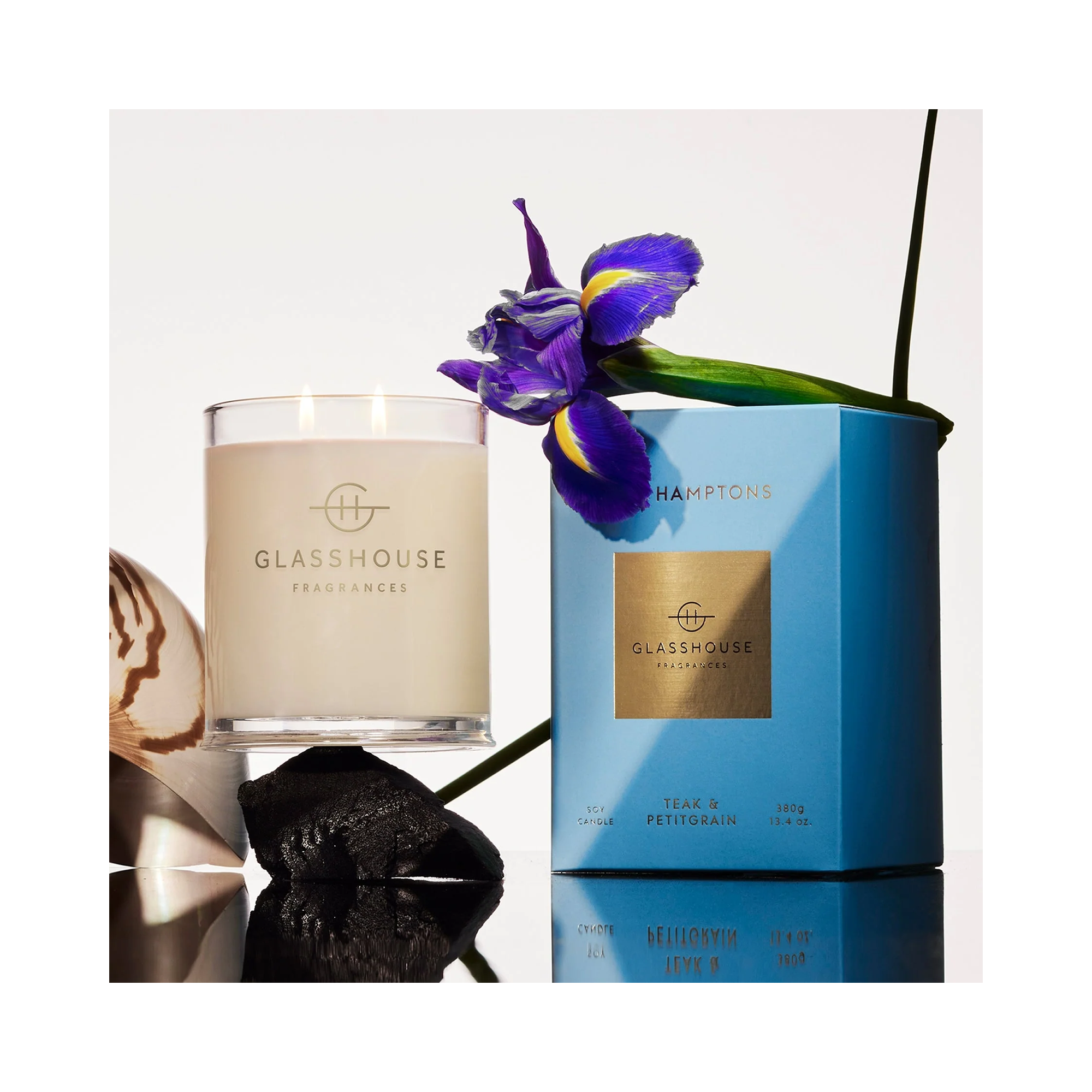 Glasshouse Fragrances - The Hamptons Candle / 13 oz