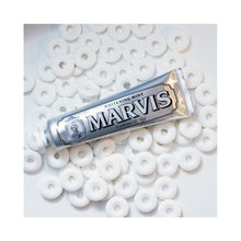 Marvis_Whitening_Mint_Toothpaste_75ml