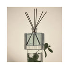 Nest Wild Mint & Eucalyptus Reed Diffuser / 5.9OZ