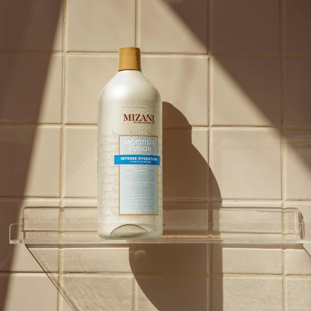 Mizani Moisture Fusion Intense Hydration Gentle Clarifying Shampoo / 33.8OZ thumbnail 15