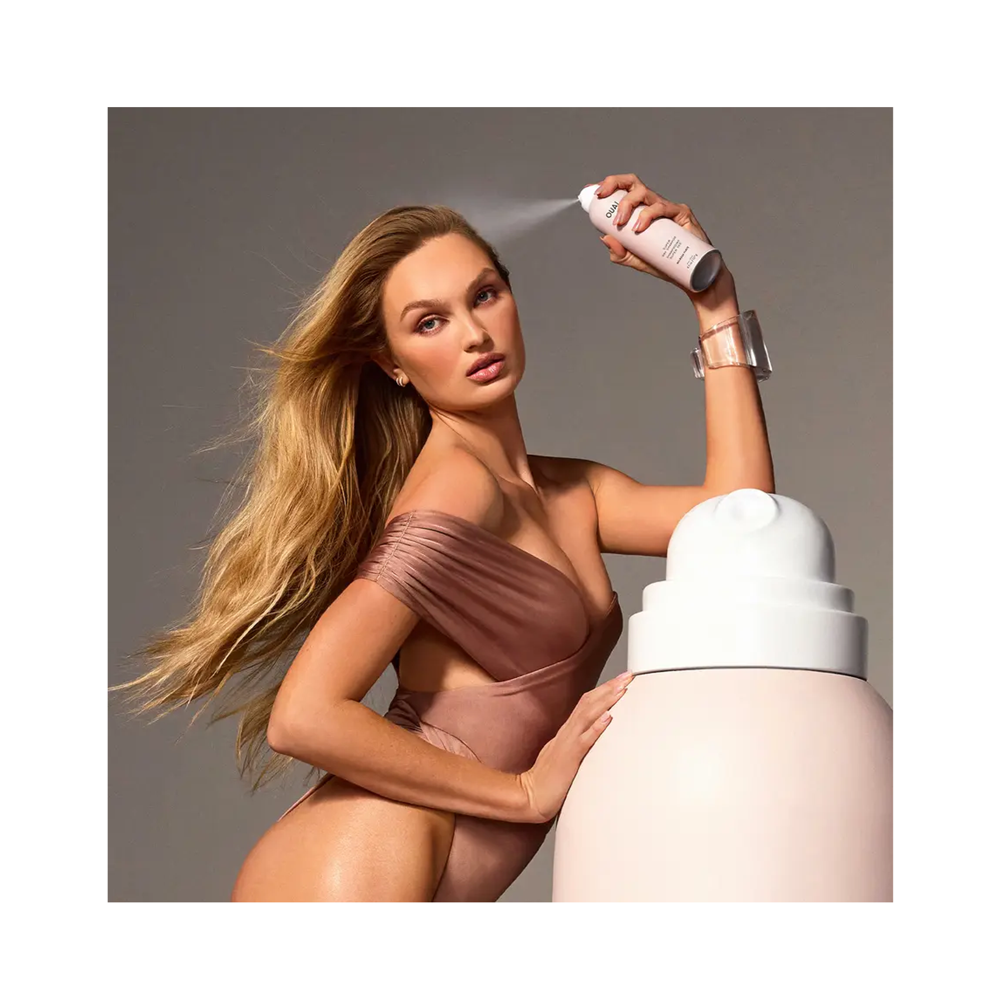OUAI Super Dry Shampoo Melrose Place / 4.5OZ