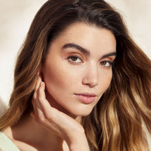 Natura Bisse Stabilizing Facial Cleansing Gel + AHA / 7.OZ