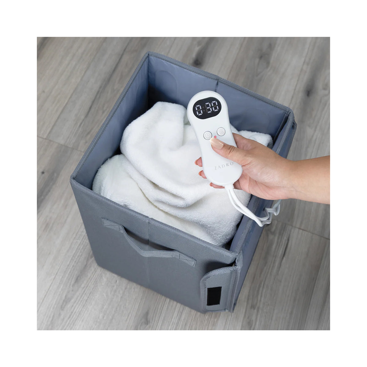 Zadro Foldable Towel Warmer / CREAM - TWF2C