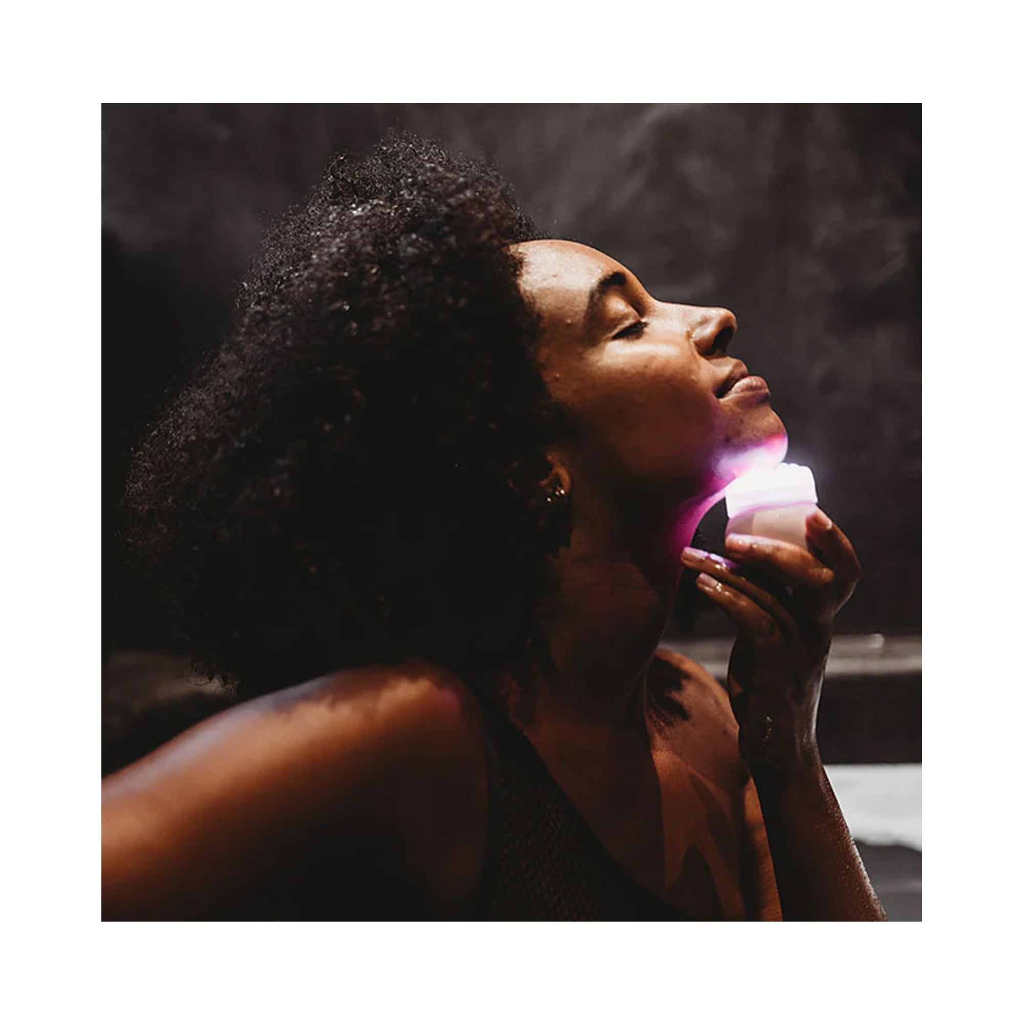 Vanity Planet LEDA LED Sonic Facial Brush / BLUE