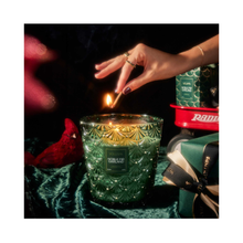 Voluspa Holiday - Noble Fir Garland 3 Wick Hearth / 3 Wick Hearth