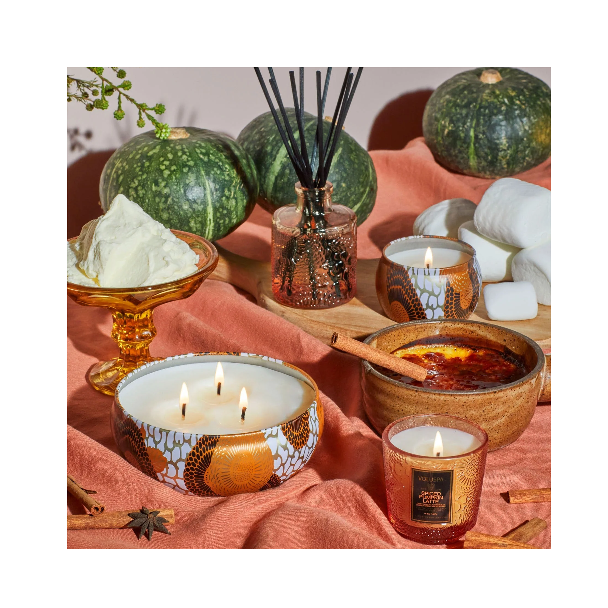 Voluspa Holiday Japonica 3 Wick Candle in Decorative Tin / SPICED PUMPKIN LATTE