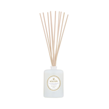 Voluspa_Maison_Blanc_Fragrant_Oil_Diffuser_6oz_Mountain_Lavender_Chamomile / Mountain Lavender & Chamomile