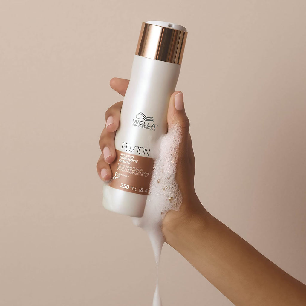 Wella Fusion Intense Repair Shampoo / 8.4OZ thumbnail 4