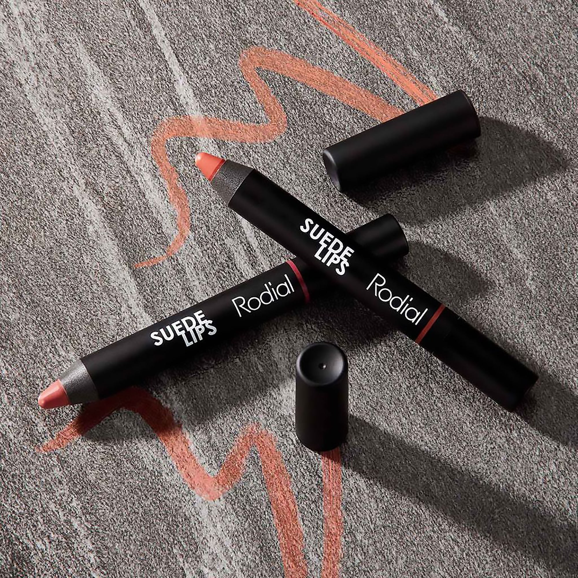 Rodial Suede Lips - Black Berry / Black Berry