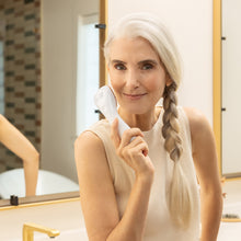 reVive Lux Clinical Anti-Aging & Acne