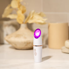 reVive Lux Spot Acne Treatment Device / WHITE