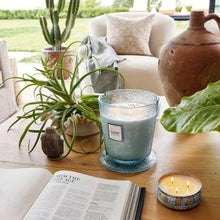 Voluspa 5 Wick Hearth Candle / CALIFORNIA SUMMERS