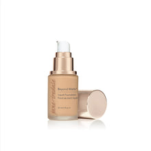 Jane Iredale Beyond Matte Liquid Foundation / M8