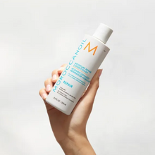 MoroccanOil Moisture Repair Conditioner / 8 OZ