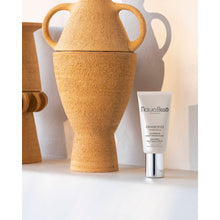 Natura Bissé Diamond Luminous UV Defense Light Tinted Fluid Sunscreen SPF 40 / 1OZ