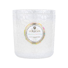 Voluspa Blanc Lux Candle 30 oz ~ burn time 80hrs / Wildflowers