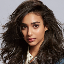 *Bumble and Bumble Thickening Dryspun Texture Spray / 1.5OZ