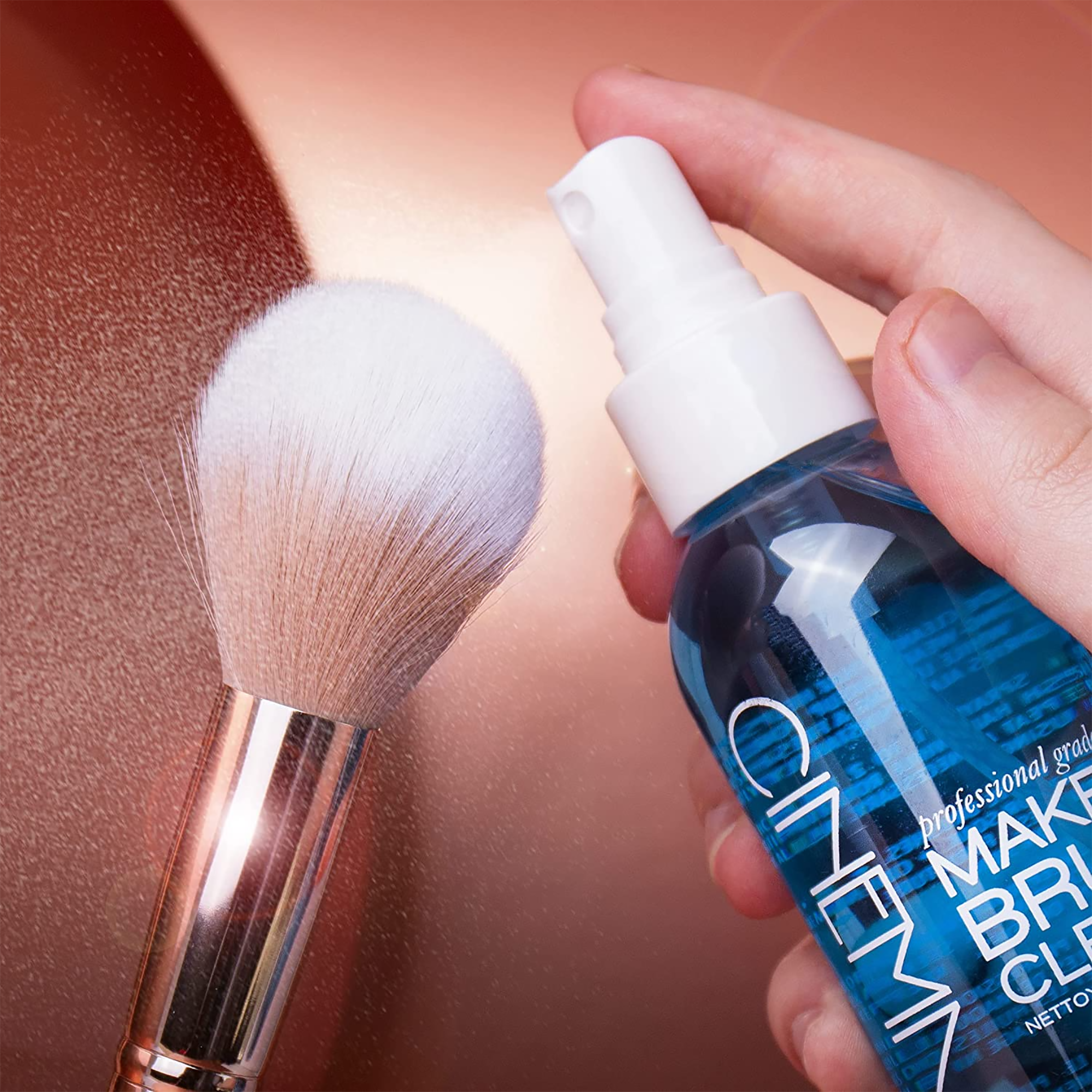 Cinema Secrets Professional Grade Makeup Brush Cleaner Quick Drying Spray / 6OZ