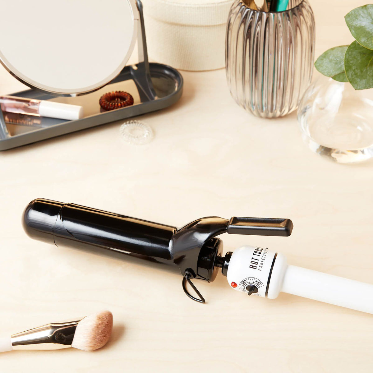 Hot Tools 1 1/2" Nano Ceramic Curling Iron, image 26675733332118