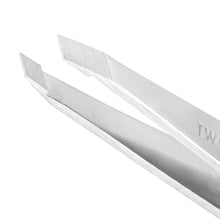 Tweezerman Slant Tweezer / 1230 Platinum Silver