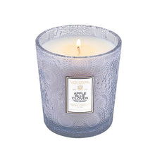 Voluspa Japonica Collection Boxed Classic Candle 9 oz. / Apple Blue Clover