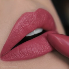 Youngblood Mineral Crème Lipstick / ROSEWATER / SWATCH